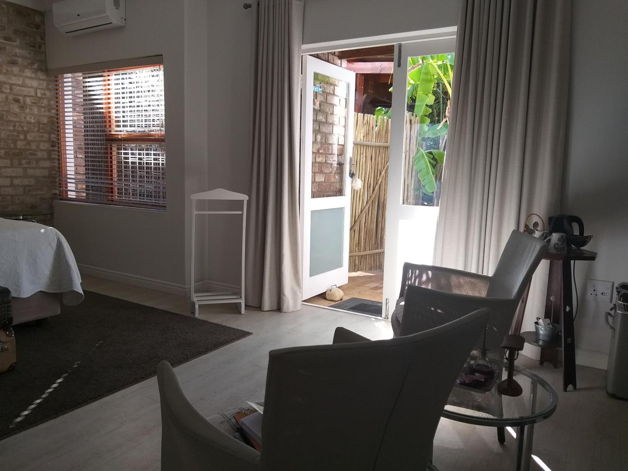 Earthbound Guest House Oudtshoorn Dış mekan fotoğraf